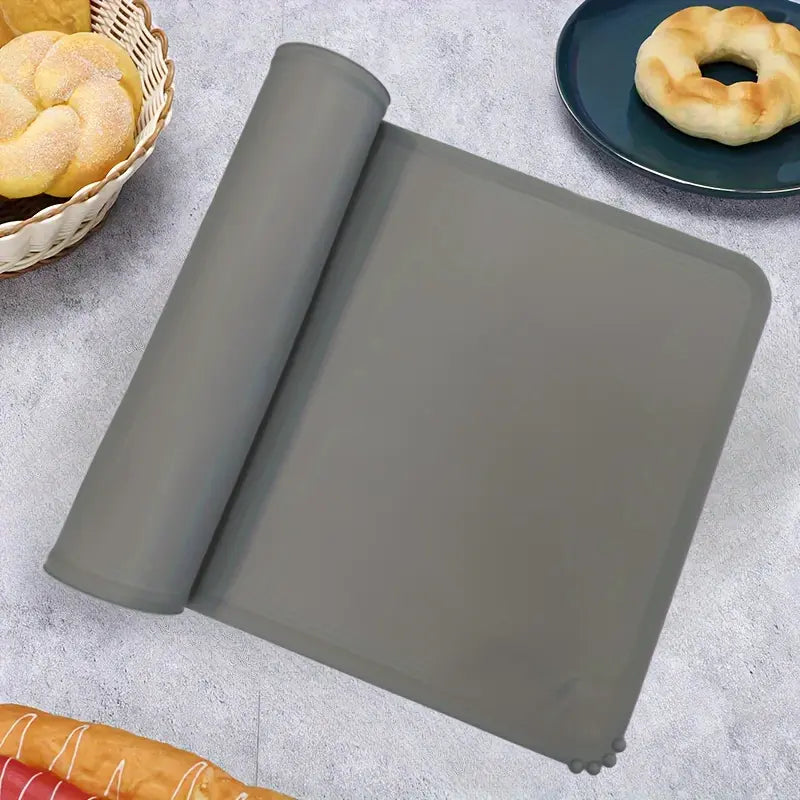 Waterproof Silicone Pet Feeding Mat - Single Count, Essential Feeding Accessory for Dogs and Cats